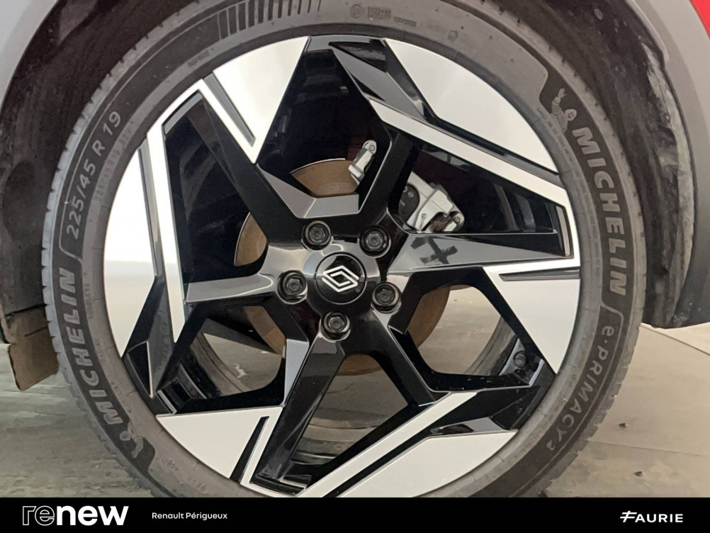 Acheter Renault Symbioz Symbioz E-Tech full hybrid 145 Iconic 5p occasion dans les concessions du Groupe Faurie