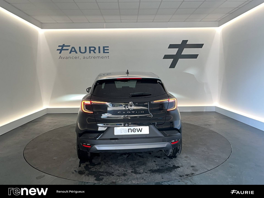 Acheter Renault Captur 2 Captur E-Tech full hybrid 145 ch esprit Alpine 5p occasion dans les concessions du Groupe Faurie