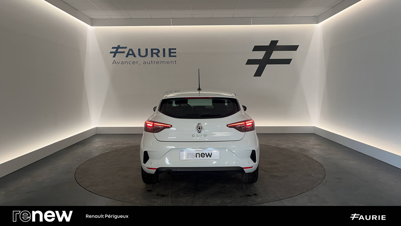 Acheter Renault Clio 5 Clio dCi 100 Evolution 5p occasion dans les concessions du Groupe Faurie