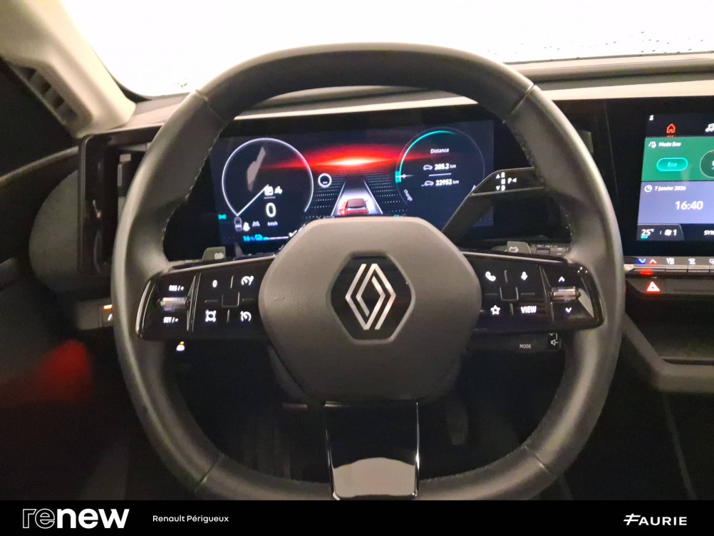 Acheter Renault Megane E-Tech Megane E-Tech EV40 130ch standard charge Equilibre 5p occasion dans les concessions du Groupe Faurie