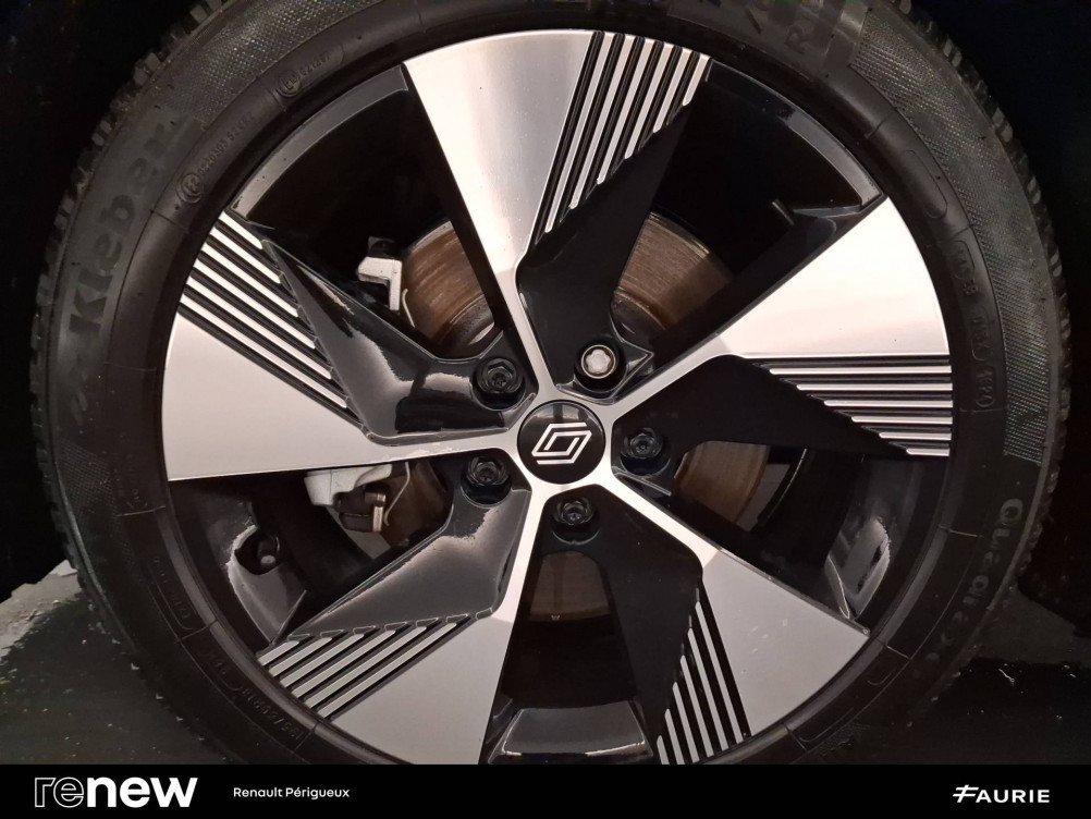 Acheter Renault Megane E-Tech Megane E-Tech EV40 130ch standard charge Equilibre 5p occasion dans les concessions du Groupe Faurie