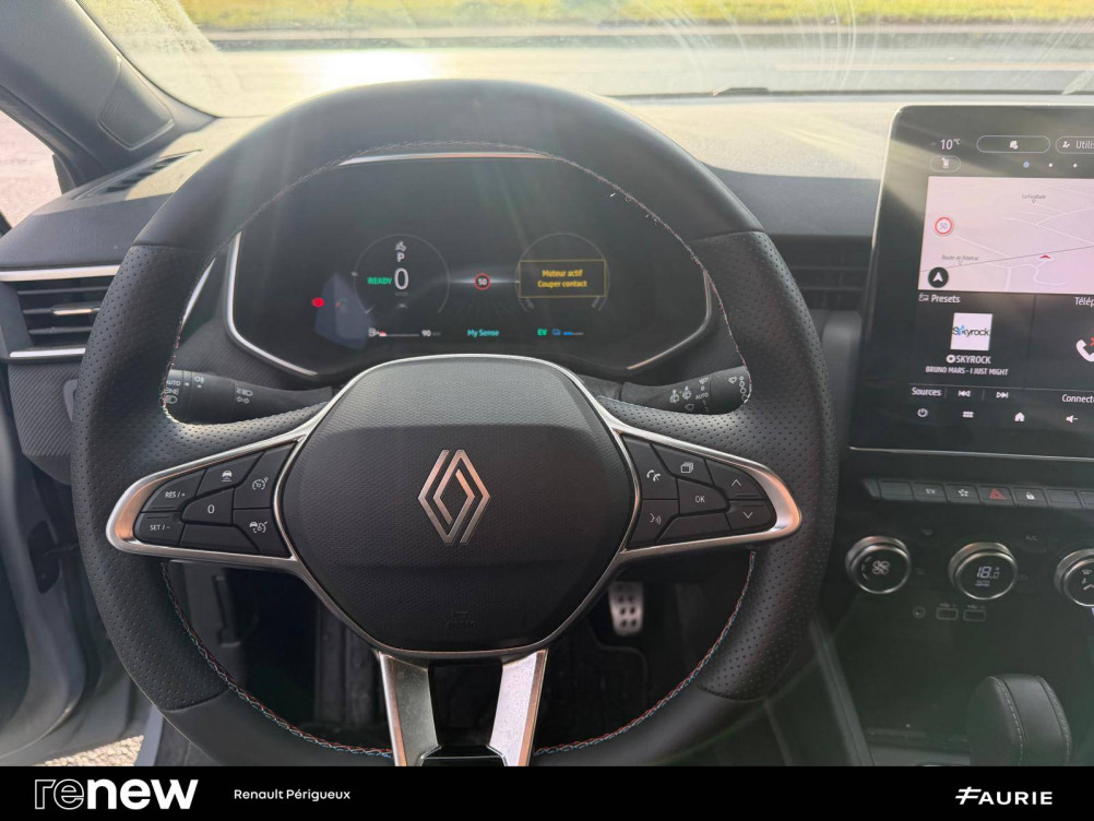 Acheter Renault Clio 5 Clio E-Tech full hybrid 145 ch GSR2 Esprit Alpine 5p occasion dans les concessions du Groupe Faurie