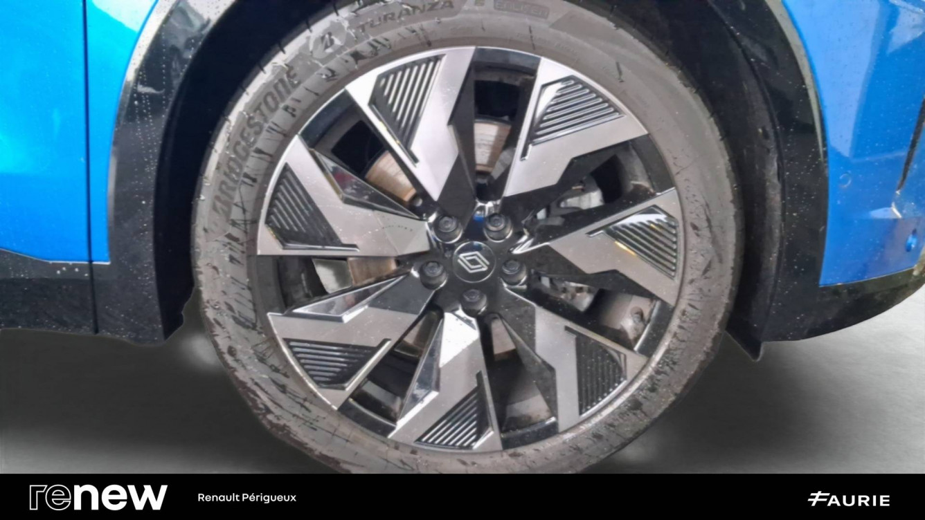 Acheter Renault Rafale Rafale E-Tech full hybrid 200 ch esprit Alpine 5p occasion dans les concessions du Groupe Faurie