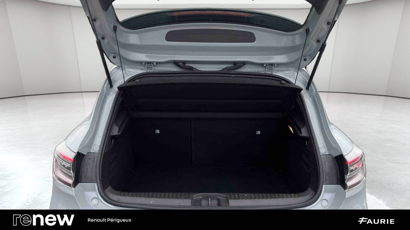 Acheter Renault Clio 5 Clio E-Tech full hybrid 145 ch GSR2 Techno 5p occasion dans les concessions du Groupe Faurie