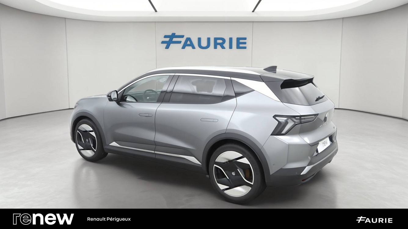 Acheter Renault Scenic 5 Scenic E-Tech electrique 220 ch grande autonomie Techno Iconic 5p occasion dans les concessions du Groupe Faurie