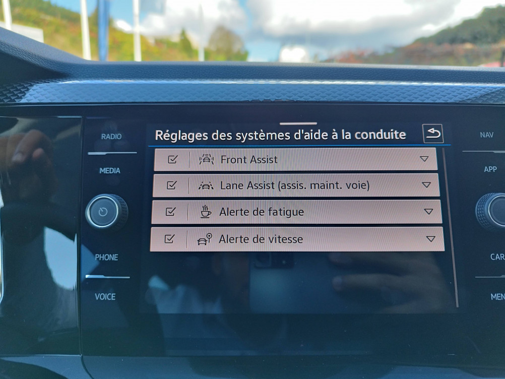 Acheter Volkswagen Polo Polo 1.0 TSI 95 S&S DSG7 VW Edition 5p occasion dans les concessions du Groupe Faurie