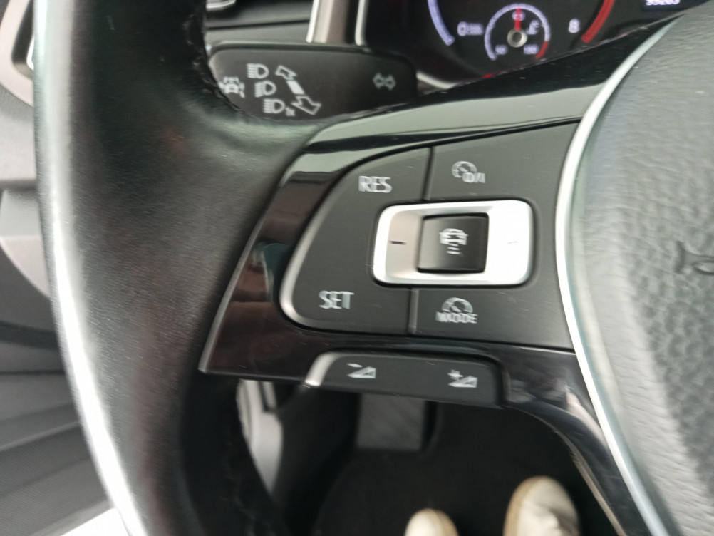 Acheter Volkswagen T-Roc T-Roc 1.0 TSI 115 Start/Stop BVM6 Lounge Business 5p occasion dans les concessions du Groupe Faurie