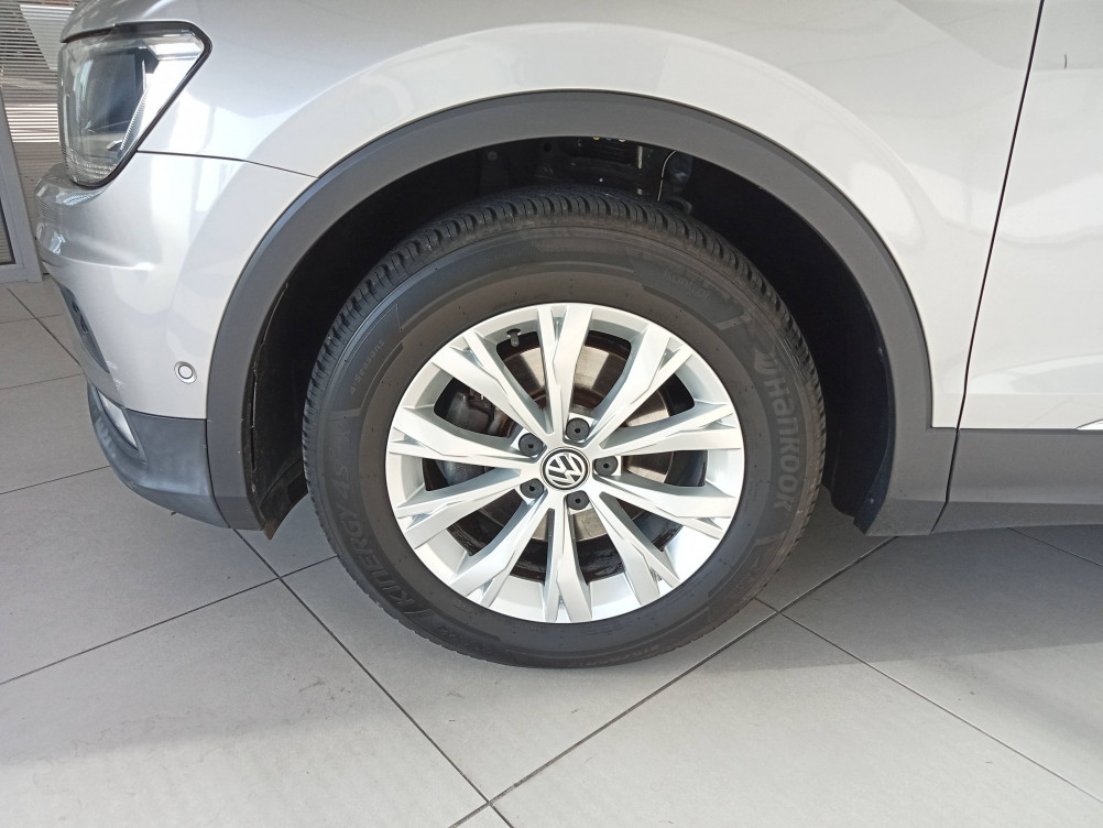 Acheter Volkswagen Tiguan Tiguan 2.0 TDI 110 FAP BlueMotion Technology Carat 5p occasion dans les concessions du Groupe Faurie