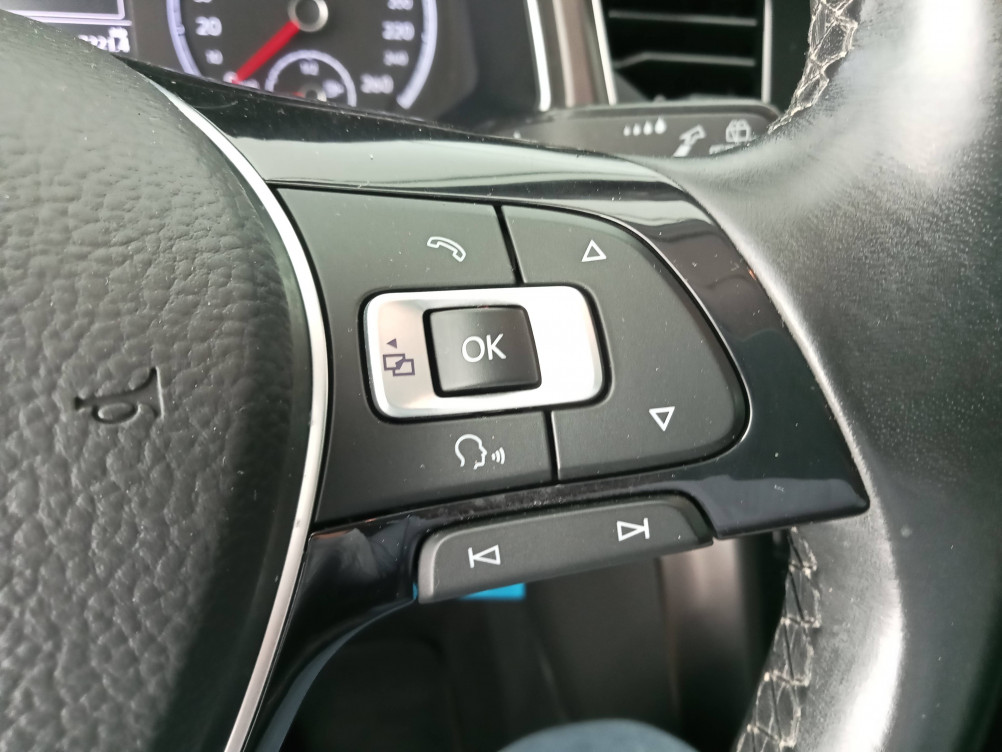 Acheter Volkswagen T-Roc T-Roc 1.0 TSI 115 Start/Stop BVM6 Lounge Business 5p occasion dans les concessions du Groupe Faurie