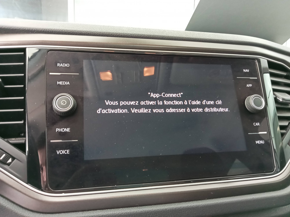 Acheter Volkswagen T-Roc T-Roc 1.0 TSI 115 Start/Stop BVM6 Lounge Business 5p occasion dans les concessions du Groupe Faurie
