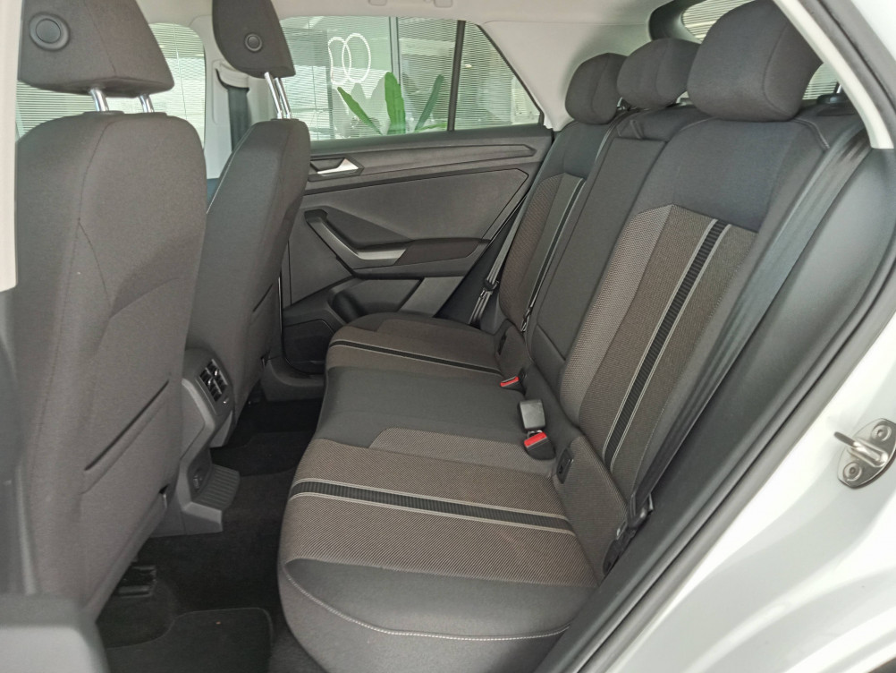 Acheter Volkswagen T-Roc T-Roc 1.0 TSI 115 Start/Stop BVM6 Lounge Business 5p occasion dans les concessions du Groupe Faurie