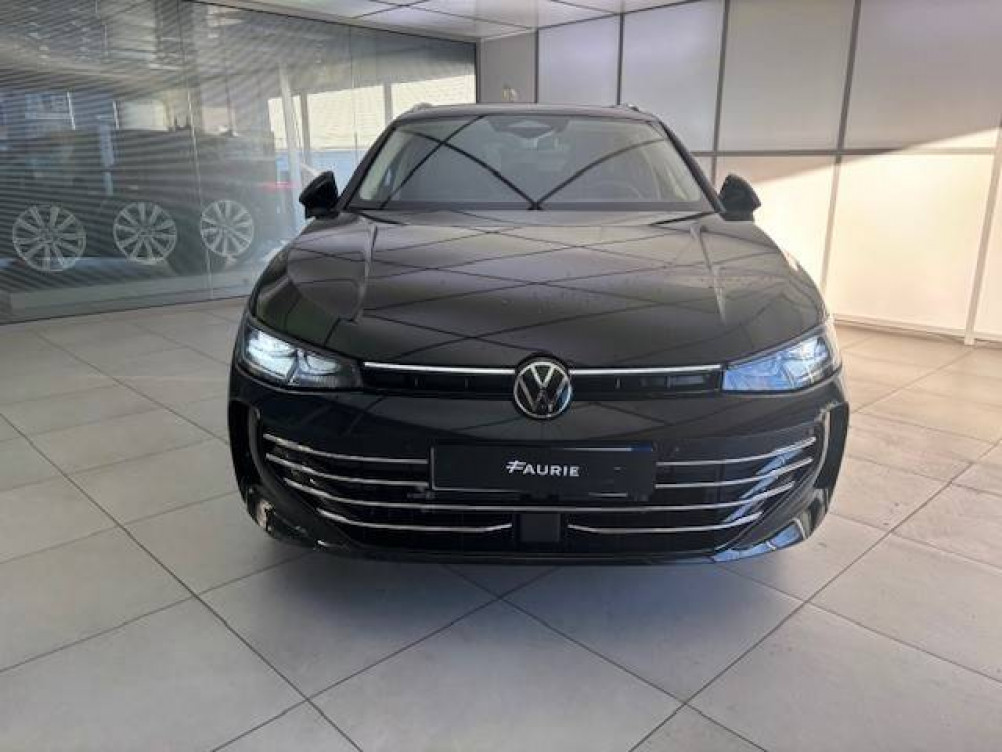 Acheter Volkswagen Passat Passat 1.5 eHybrid 204 DSG6 Elegance 5p neuf dans les concessions du Groupe Faurie