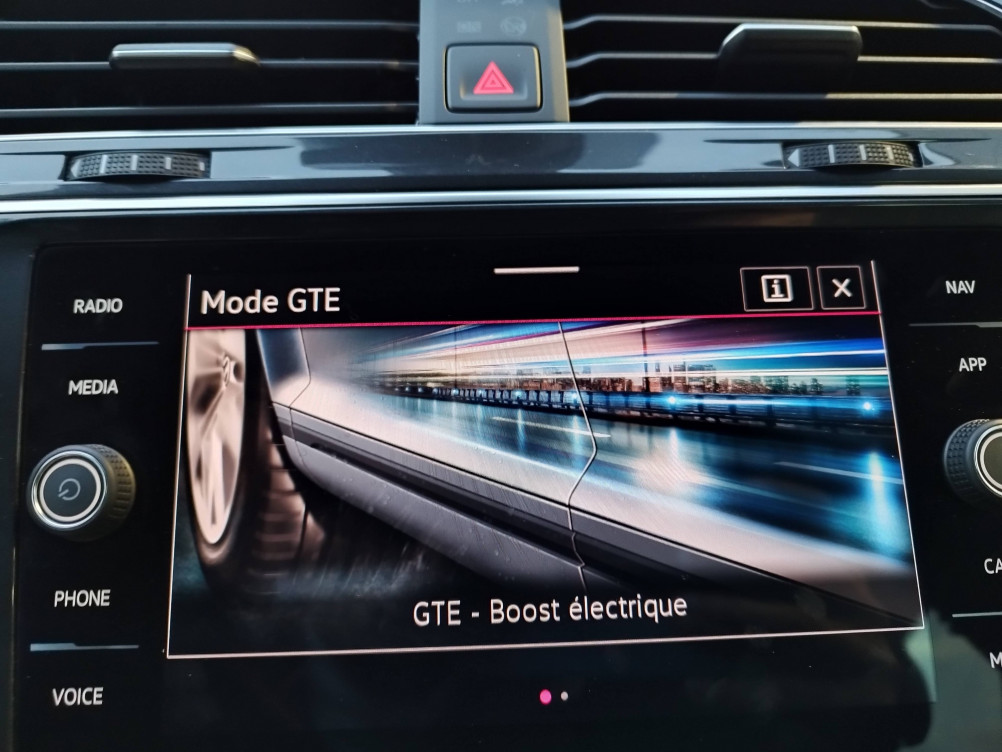 Acheter Volkswagen Tiguan Tiguan 1.4 eHybrid 245ch DSG6 R-Line 5p occasion dans les concessions du Groupe Faurie
