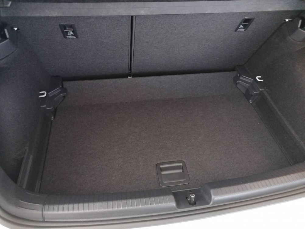 Acheter Volkswagen Polo Polo 1.0 TSI 116 S&S DSG7 R-Line 5p occasion dans les concessions du Groupe Faurie