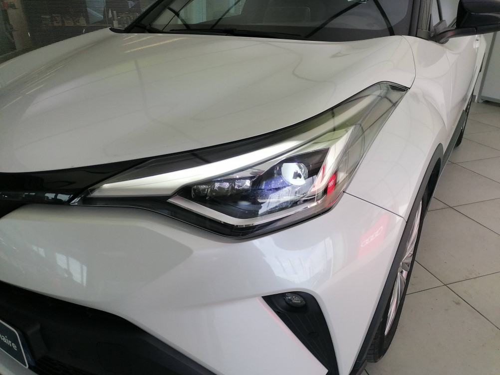 Acheter Toyota C-HR C-HR Hybride 1.8L Distinctive 5p occasion dans les concessions du Groupe Faurie