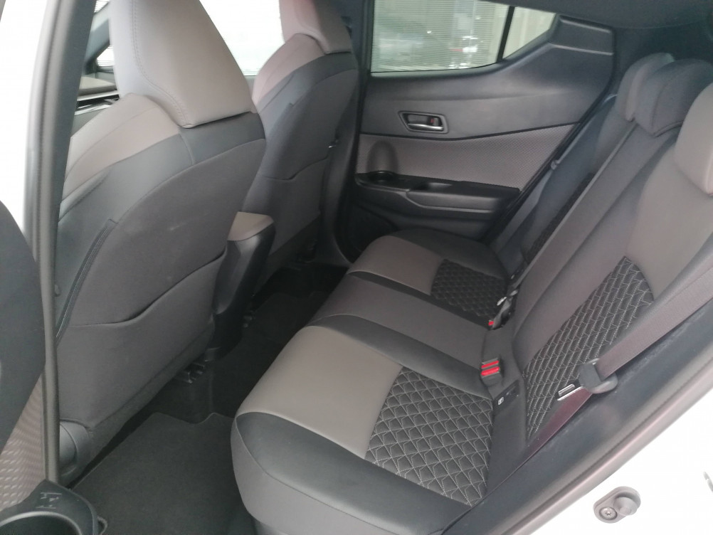 Acheter Toyota C-HR C-HR Hybride 1.8L Distinctive 5p occasion dans les concessions du Groupe Faurie