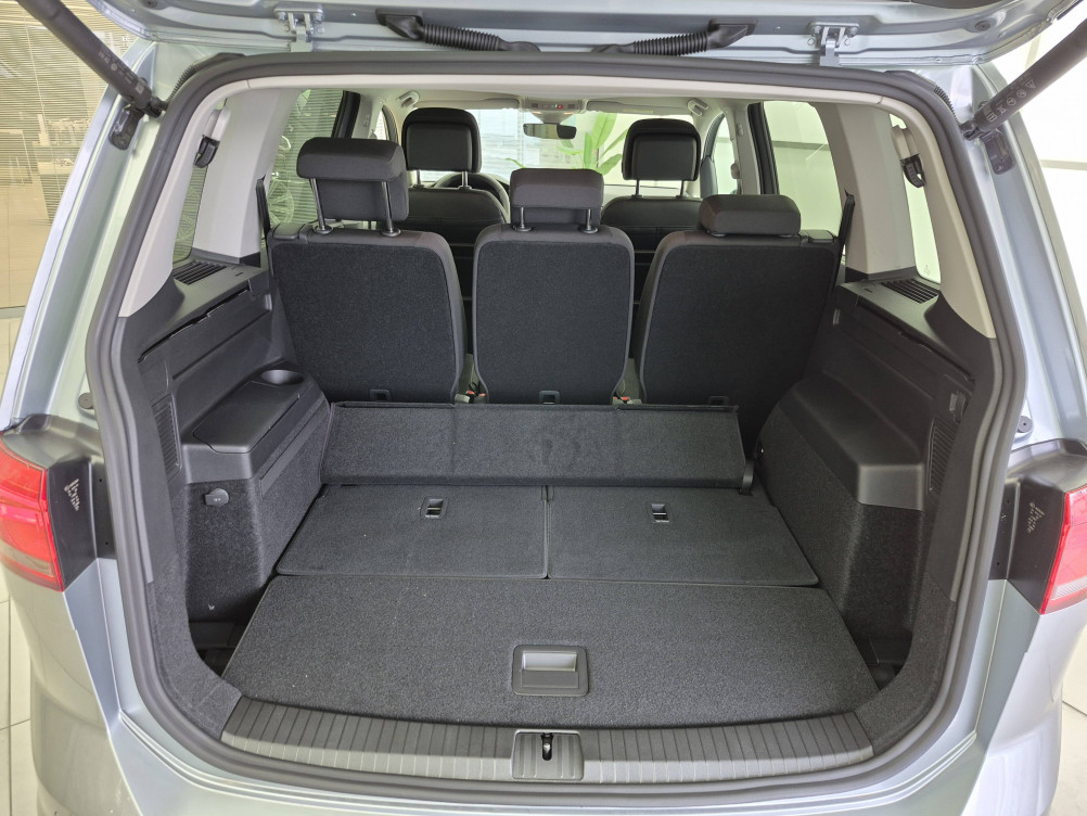 Acheter Volkswagen Touran Touran 2.0 TDI 150 DSG7 7pl VW Edition 5p neuf dans les concessions du Groupe Faurie