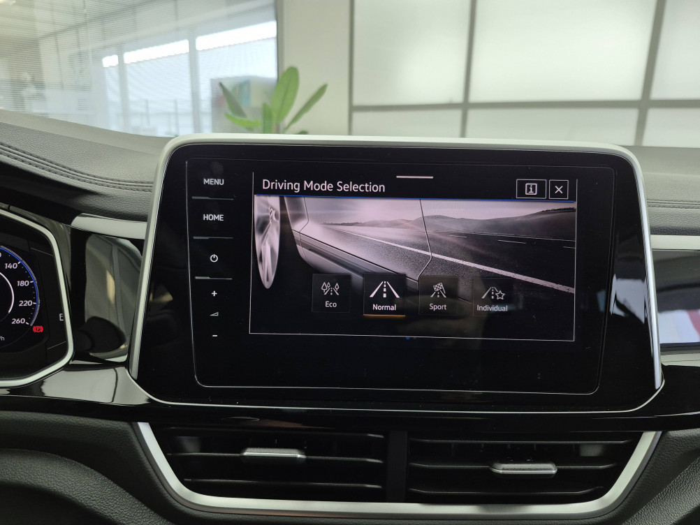 Acheter Volkswagen T-Roc T-Roc 1.5 TSI EVO2 150 Start/Stop DSG7 R-Line Edition 5p neuf dans les concessions du Groupe Faurie