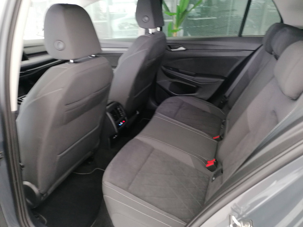 Acheter Volkswagen Golf Golf 1.5 eTSI OPF 130 DSG7 Style 5p occasion dans les concessions du Groupe Faurie