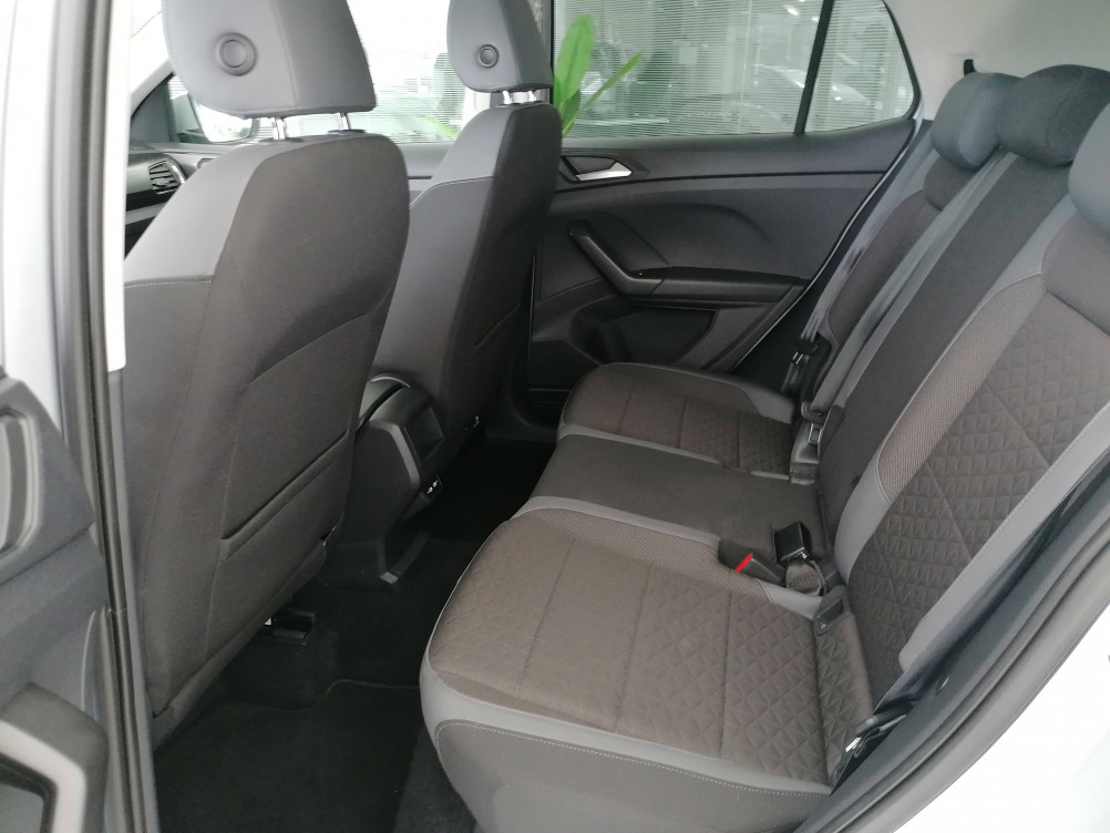 Acheter Volkswagen T-Cross T-Cross 1.0 TSI 110 Start/Stop DSG7 Carat 5p occasion dans les concessions du Groupe Faurie