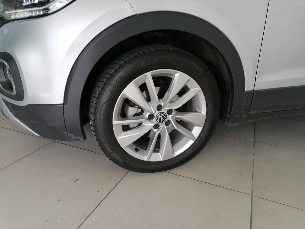 Acheter Volkswagen T-Cross T-Cross 1.0 TSI 110 Start/Stop DSG7 Carat 5p occasion dans les concessions du Groupe Faurie