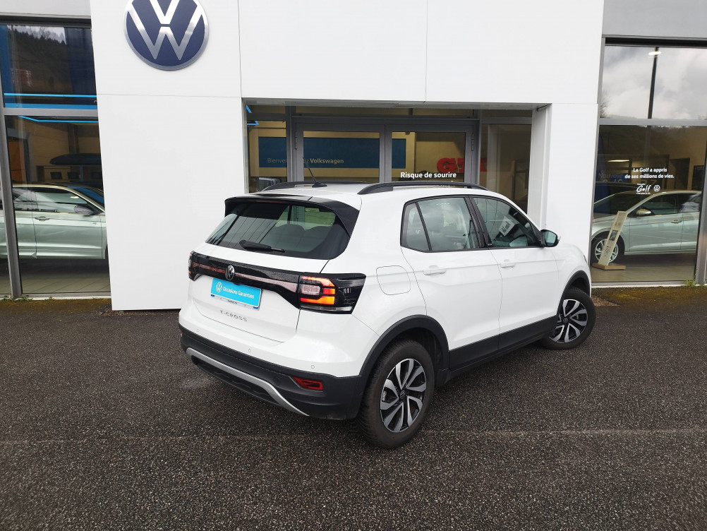 Acheter Volkswagen T-Cross T-Cross 1.0 TSI 110 Start/Stop BVM6 Active 5p occasion dans les concessions du Groupe Faurie