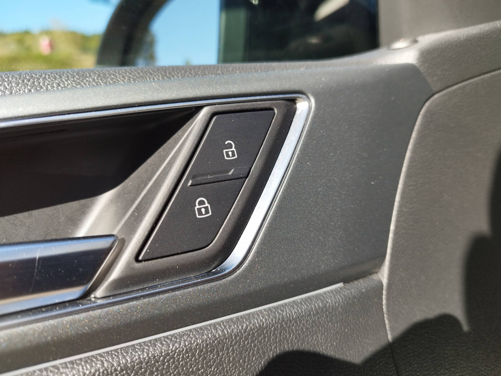 Acheter Volkswagen Taigo Taigo 1.0 TSI 110 DSG7 R-Line 5p occasion dans les concessions du Groupe Faurie