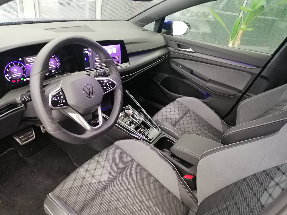 Acheter Volkswagen Golf Golf 1.5 eTSI OPF 130 DSG7 R-Line 5p occasion dans les concessions du Groupe Faurie