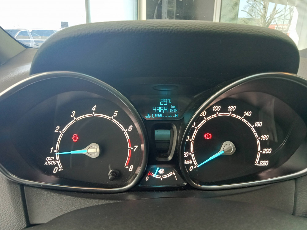 Acheter Ford B-Max B-MAX 1.0 EcoBoost 125 S&S Titanium 5p occasion dans les concessions du Groupe Faurie