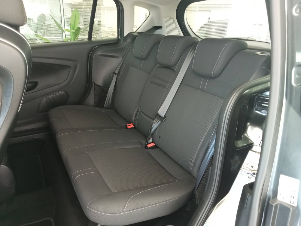 Acheter Ford B-Max B-MAX 1.0 EcoBoost 125 S&S Titanium 5p occasion dans les concessions du Groupe Faurie