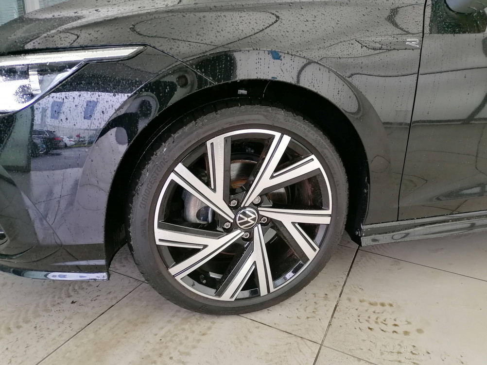 Acheter Volkswagen Golf Golf 1.5 eTSI OPF 130 DSG7 R-Line 5p occasion dans les concessions du Groupe Faurie