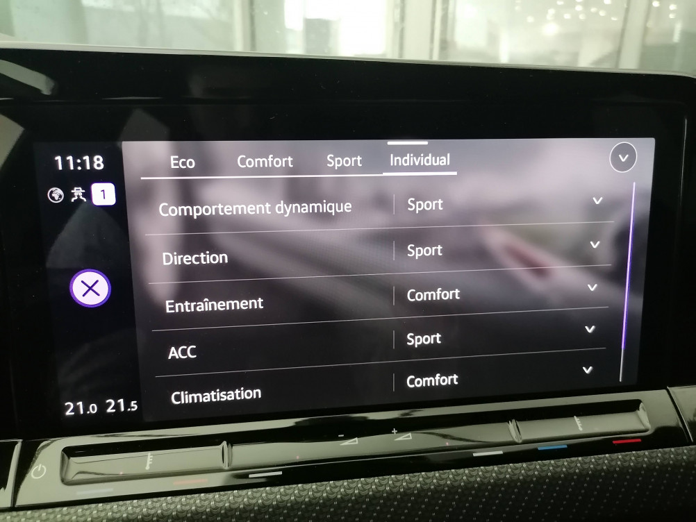 Acheter Volkswagen Golf Golf 1.5 eTSI OPF 130 DSG7 R-Line 5p occasion dans les concessions du Groupe Faurie