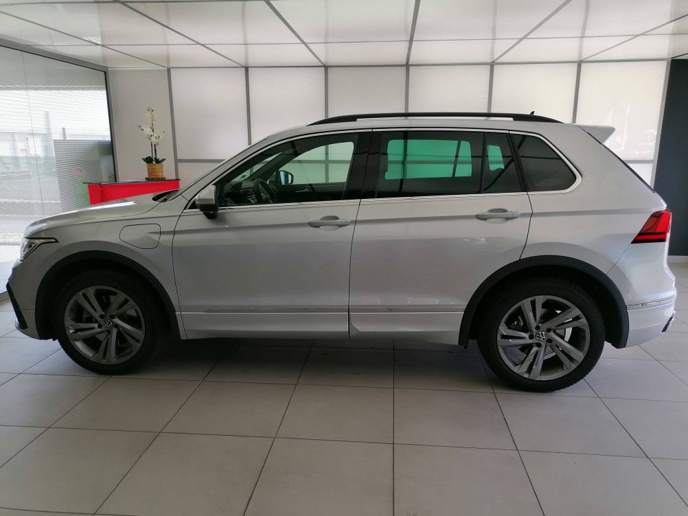 Acheter Volkswagen Tiguan Tiguan 1.4 eHybrid 245ch DSG6 R-Line 5p occasion dans les concessions du Groupe Faurie
