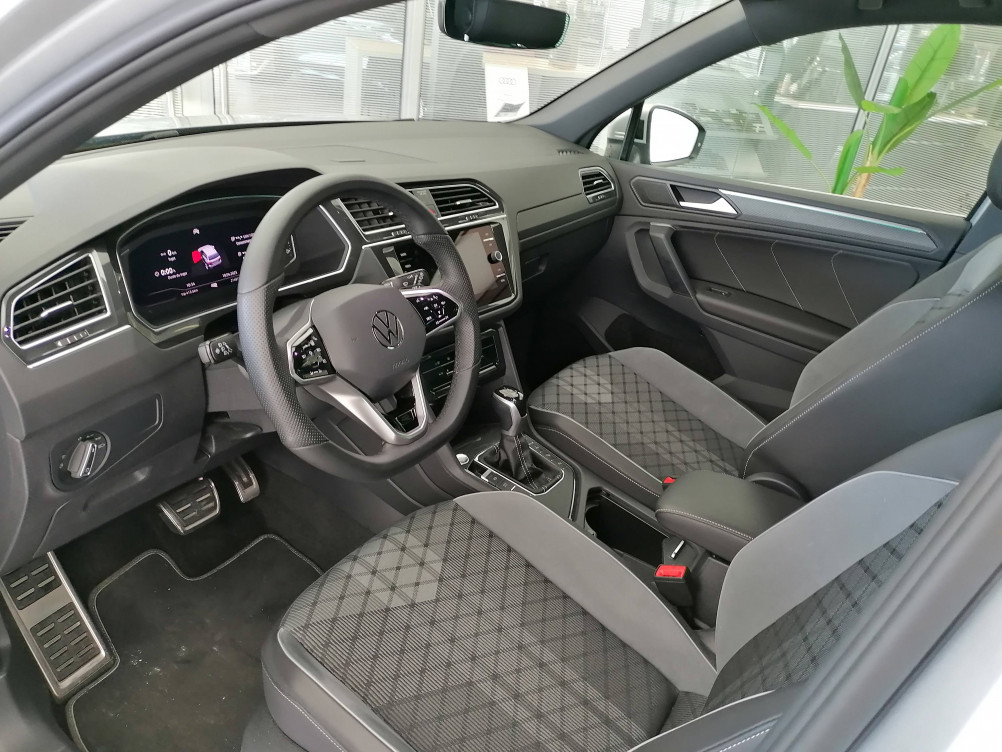 Acheter Volkswagen Tiguan Tiguan 1.4 eHybrid 245ch DSG6 R-Line 5p occasion dans les concessions du Groupe Faurie