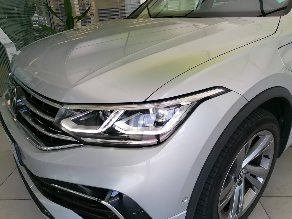 Acheter Volkswagen Tiguan Tiguan 1.4 eHybrid 245ch DSG6 R-Line 5p occasion dans les concessions du Groupe Faurie