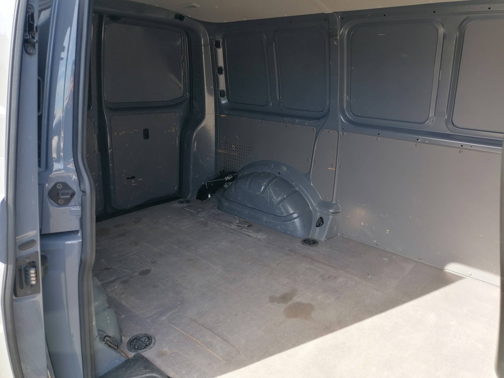 Acheter Volkswagen Transporter Fourgon T6 TRANSPORTER 6.1 VAN L1H1 2.0 TDI 150 BVM6 BUSINESS 4p occasion dans les concessions du Groupe Faurie