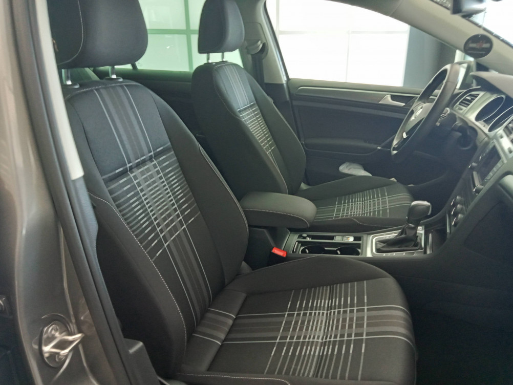 Acheter Volkswagen Golf Golf 1.2 TSI 110 BlueMotion Technology Lounge DSG7 5p occasion dans les concessions du Groupe Faurie