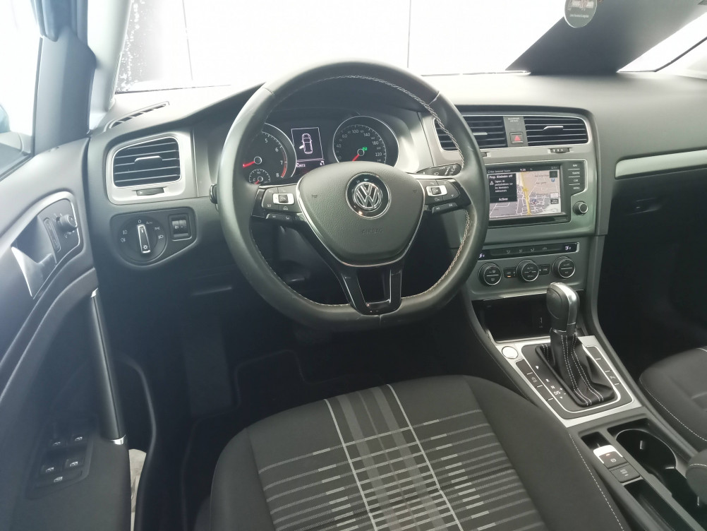 Acheter Volkswagen Golf Golf 1.2 TSI 110 BlueMotion Technology Lounge DSG7 5p occasion dans les concessions du Groupe Faurie