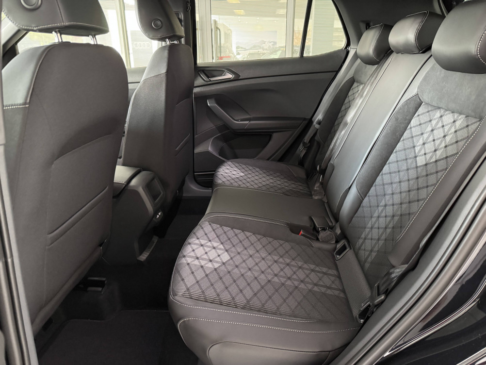 Acheter Volkswagen T-Cross T-Cross 1.5 TSI 150 Start/Stop DSG7 R-Line Edition 5p neuf dans les concessions du Groupe Faurie