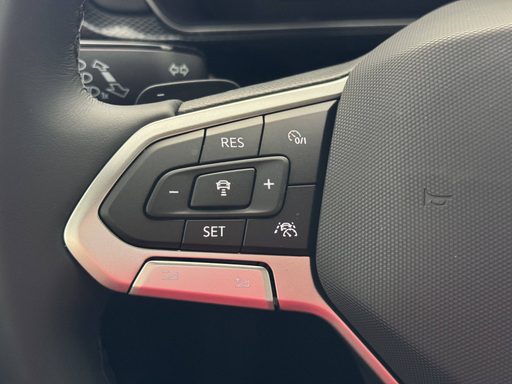 Acheter Volkswagen T-Cross T-Cross 1.5 TSI 150 Start/Stop DSG7 R-Line Edition 5p neuf dans les concessions du Groupe Faurie