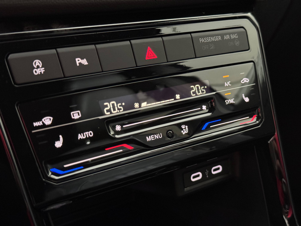 Acheter Volkswagen T-Cross T-Cross 1.5 TSI 150 Start/Stop DSG7 R-Line Edition 5p neuf dans les concessions du Groupe Faurie