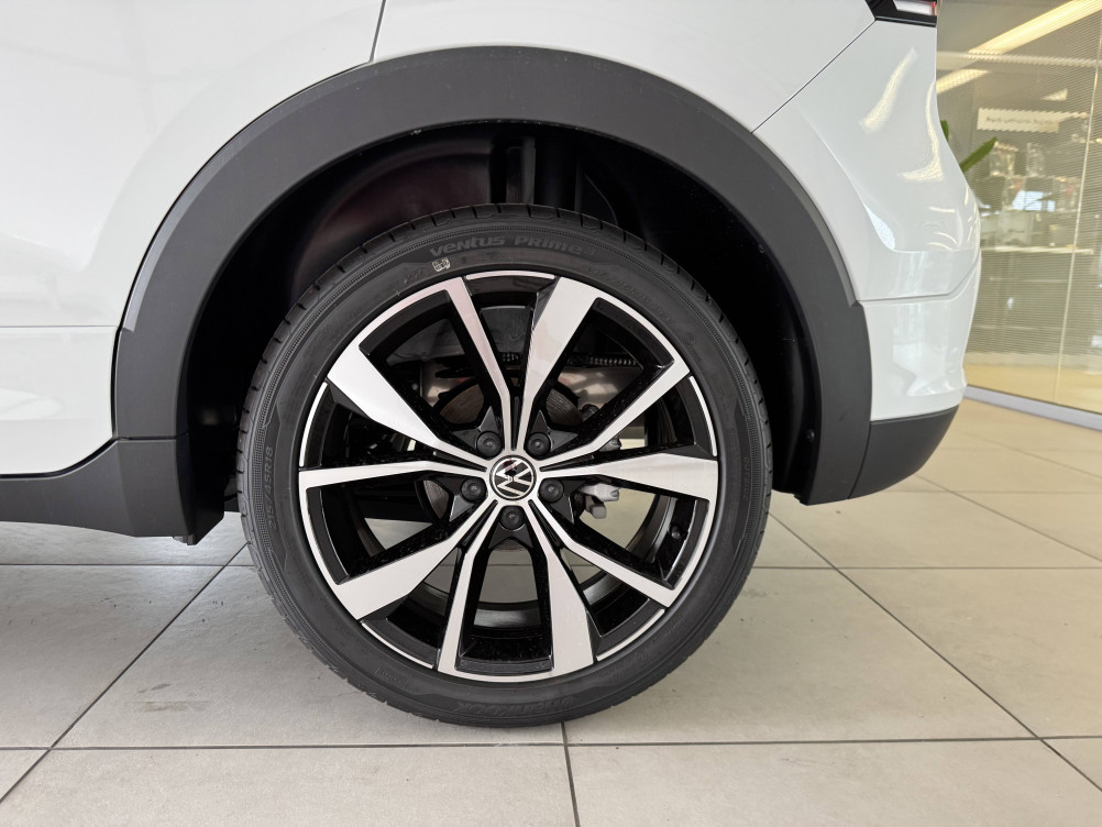 Acheter Volkswagen T-Cross T-Cross 1.0 TSI 116 Start/Stop DSG7 R-Line Edition 5p neuf dans les concessions du Groupe Faurie