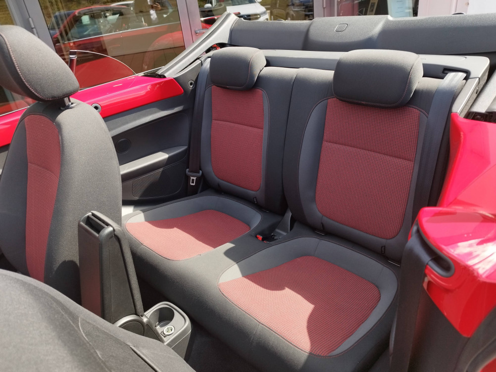 Acheter Volkswagen Coccinelle Coccinelle Cabriolet 1.6 TDI 105 FAP Vintage 2p occasion dans les concessions du Groupe Faurie