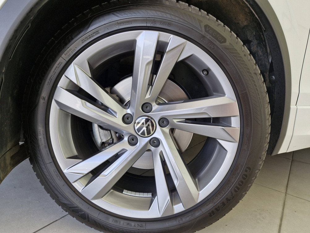 Acheter Volkswagen Tiguan Tiguan 2.0 TDI 150ch DSG7 R-Line 5p occasion dans les concessions du Groupe Faurie