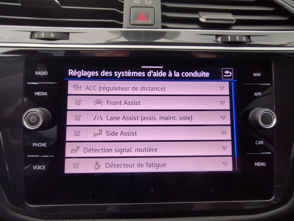 Acheter Volkswagen Tiguan Allspace Tiguan Allspace 2.0 TDI 150ch DSG7 R-Line 5p occasion dans les concessions du Groupe Faurie