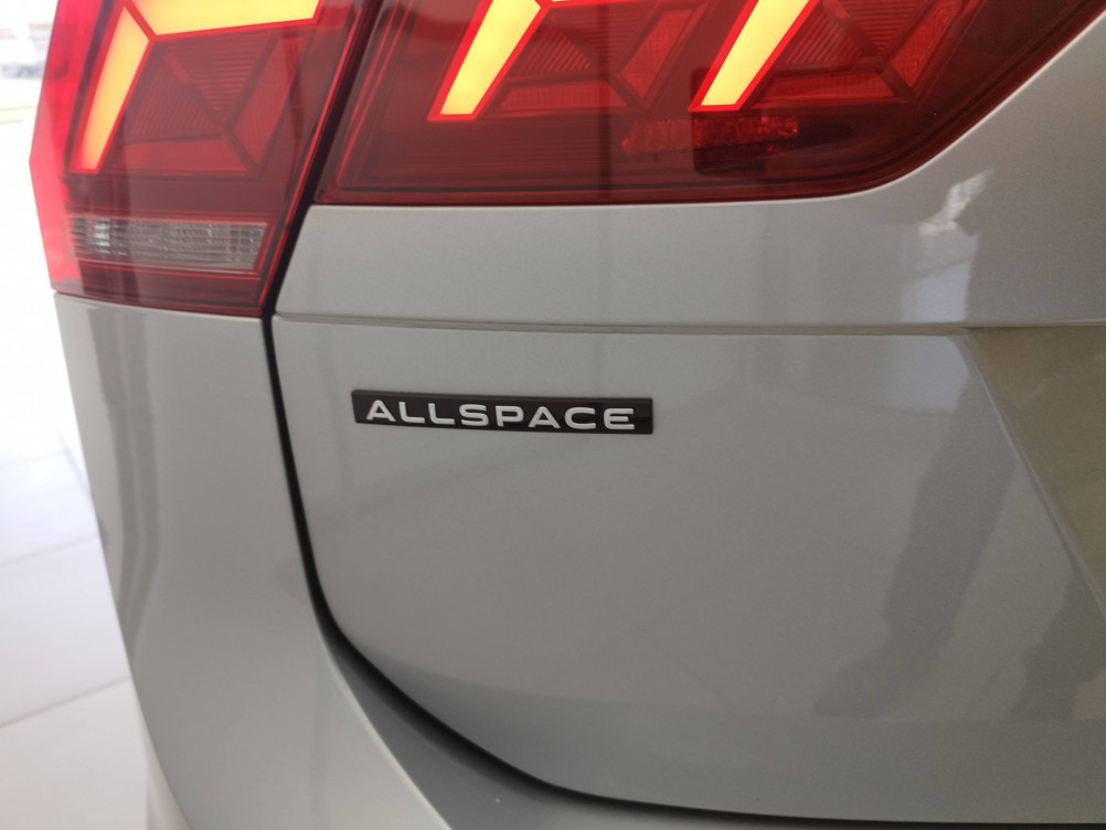 Acheter Volkswagen Tiguan Allspace Tiguan Allspace 2.0 TDI 150ch DSG7 R-Line 5p occasion dans les concessions du Groupe Faurie