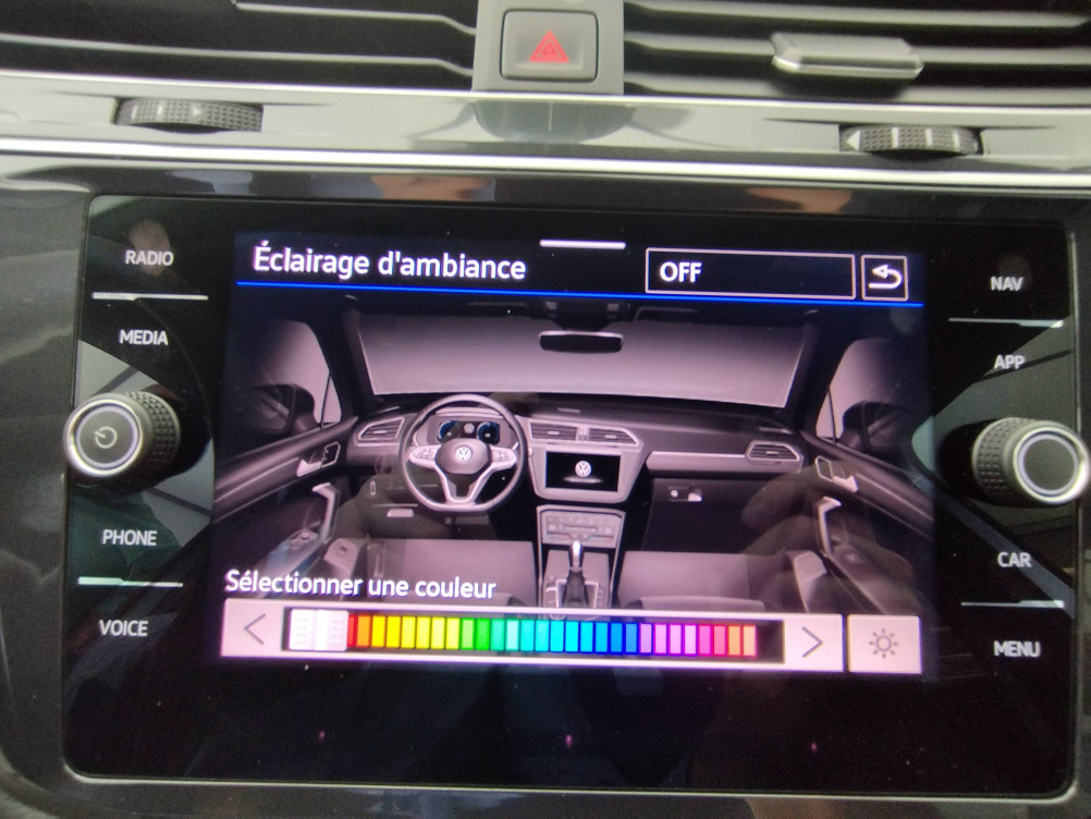 Acheter Volkswagen Tiguan Allspace Tiguan Allspace 2.0 TDI 150ch DSG7 R-Line 5p occasion dans les concessions du Groupe Faurie