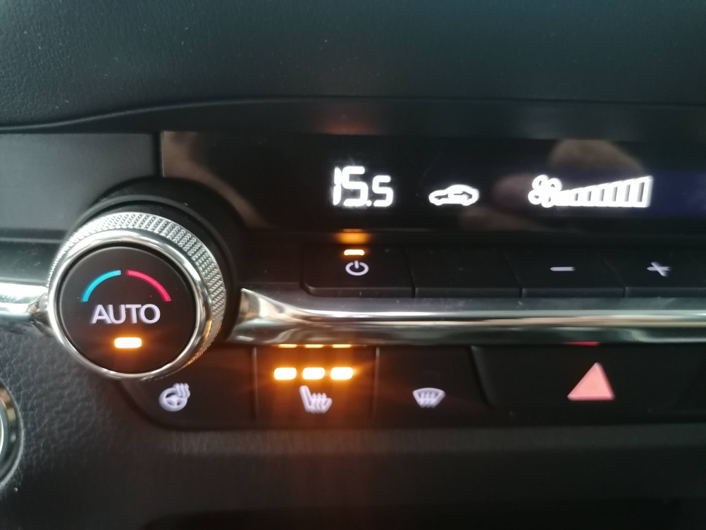 Acheter Mazda CX-30 CX-30 2.0L SKYACTIV-X M Hybrid 180 ch 4x4 BVM6 Sportline 5p occasion dans les concessions du Groupe Faurie
