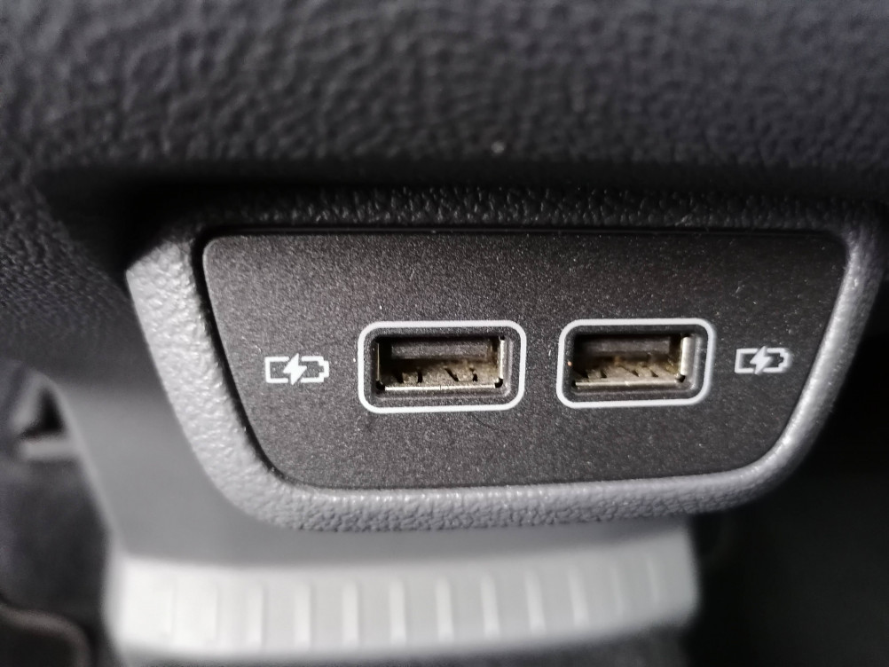 Acheter Volkswagen T-Cross T-Cross 1.0 TSI 115 Start/Stop DSG7 Carat 5p occasion dans les concessions du Groupe Faurie