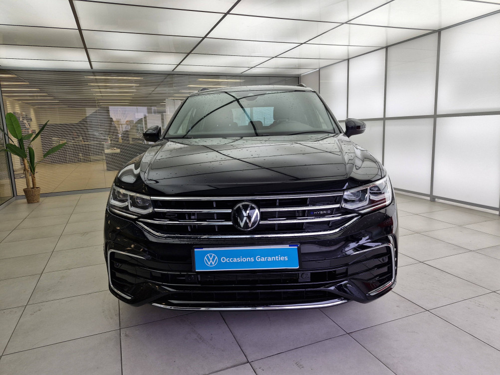 Acheter Volkswagen Tiguan Tiguan 1.4 eHybrid 245ch DSG6 R-Line 5p occasion dans les concessions du Groupe Faurie